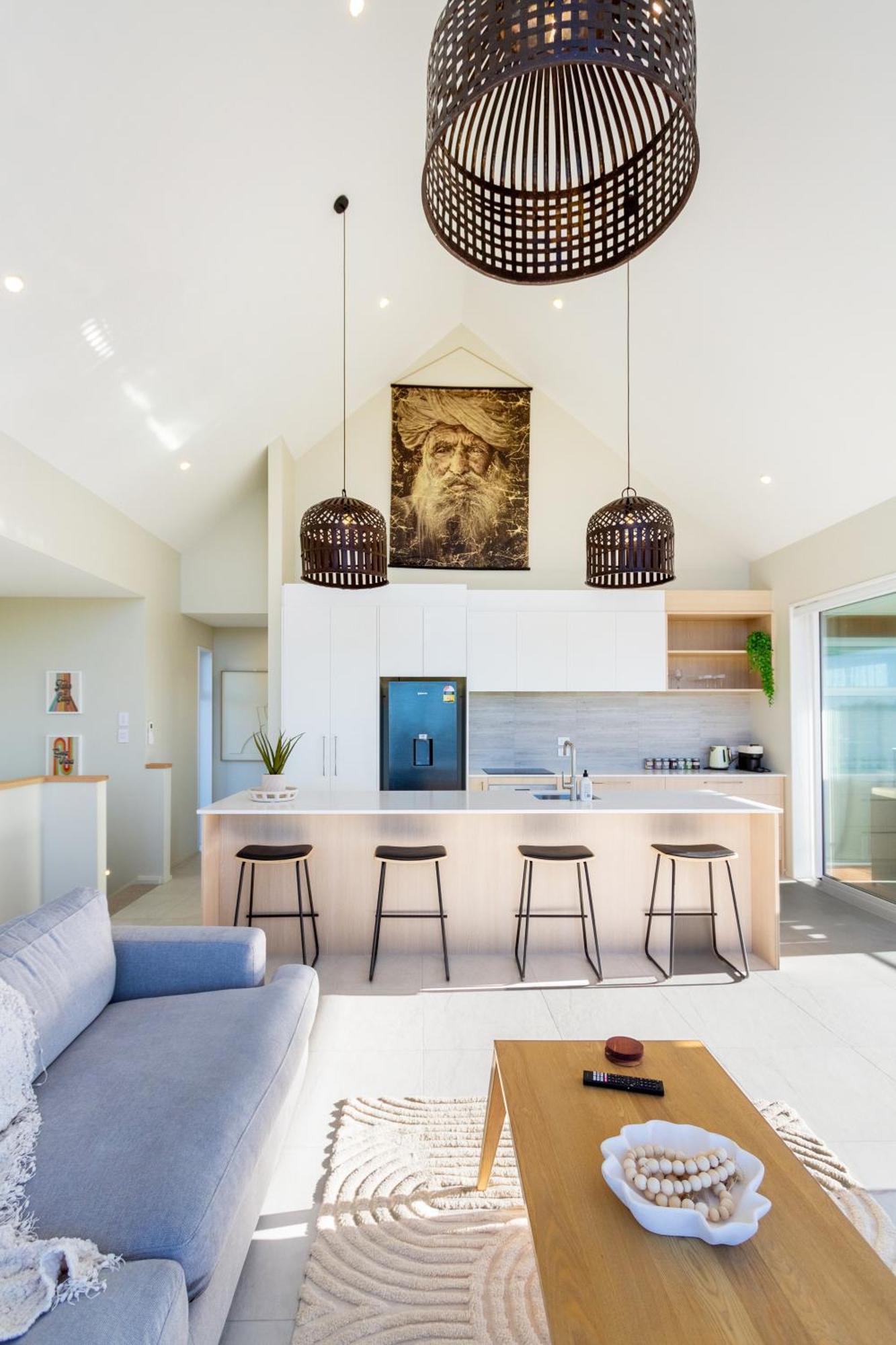 Luxury Beachside Living Elegant 3-Bedroom Haven Christchurch Dış mekan fotoğraf